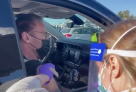 Terminator s-a vaccinat anti-Covid: Vino cu mine dacă vrei să trăieşti